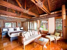 Beachfront Bure
