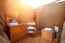 magic_private_camp_badezimmer