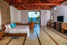 R Degrees Boutique-Hotel